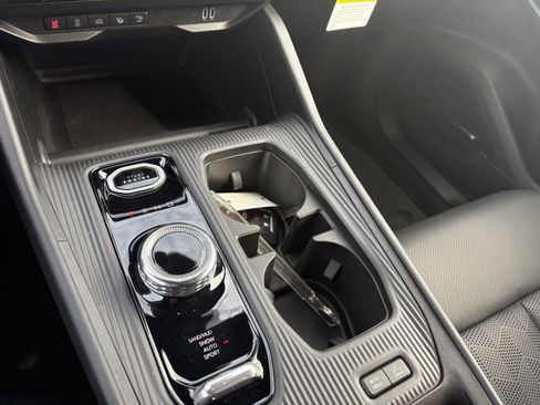 New 2026 Jeep Cherokee Overland w/ Advanced Pro Tech Group image 15