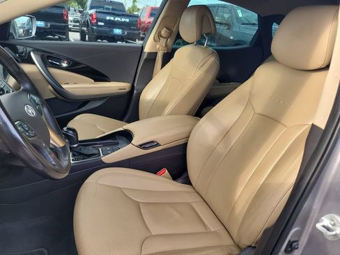 Used 2013 Hyundai Azera FWD image 18