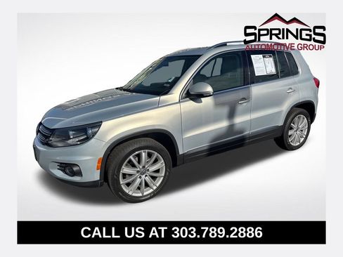 Used 2013 Volkswagen Tiguan SE AWD/4WD image 1
