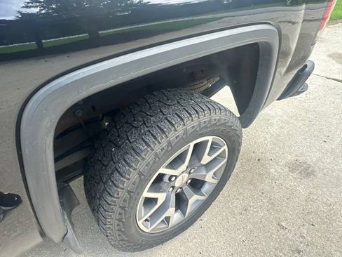 Used 2016 GMC Sierra 1500 SLT w/ All-Terrain Package AWD/4WD image 10