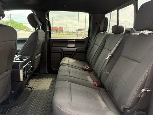 Used 2020 Ford F150 XLT w/ Equipment Group 302A Luxury AWD/4WD image 16