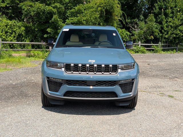New 2026 Jeep Grand Cherokee Limited AWD/4WD image 8