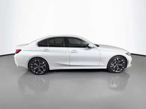 New 2026 BMW 330i xDrive Sedan w/ Convenience Package AWD/4WD image 4
