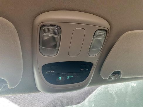 Used 2003 Dodge Ram 3500 Truck ST image 25