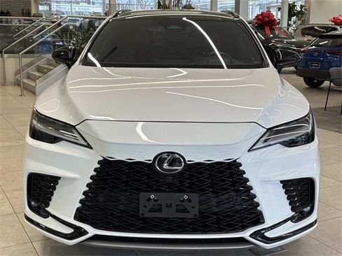 Certified 2023 Lexus RX 500h F Sport image 2