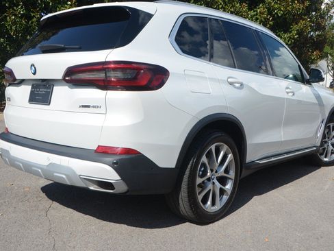 Used 2023 BMW X5 xDrive40i w/ Premium Package AWD/4WD image 21