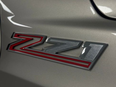 Used 2023 Chevrolet Tahoe Z71 w/ Luxury Package image 24