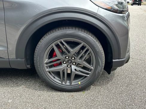 New 2026 Ford Explorer ST image 12