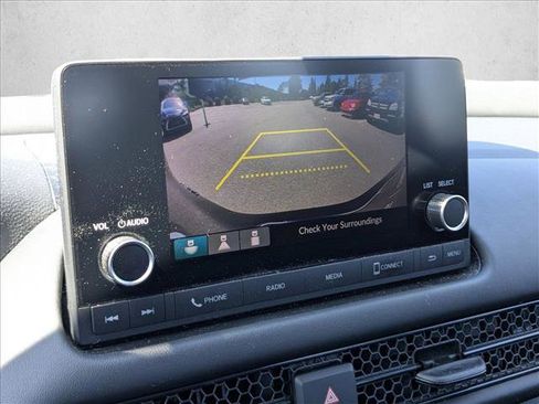 Used 2023 Honda HR-V LX image 13