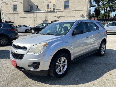 Used 2011 Chevrolet Equinox LS FWD image 2