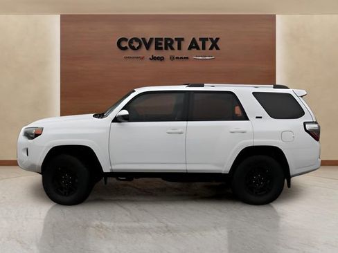 Used 2023 Toyota 4Runner SR5 image 3