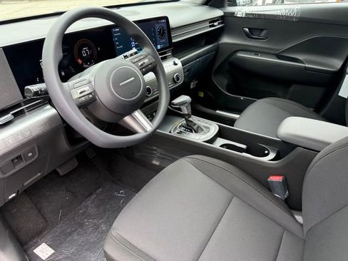 New 2026 Hyundai Kona SE image 20