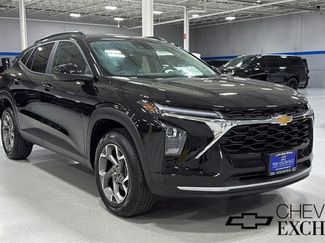 Used 2024 Chevrolet Trax LT w/ LT Convenience Package image 1
