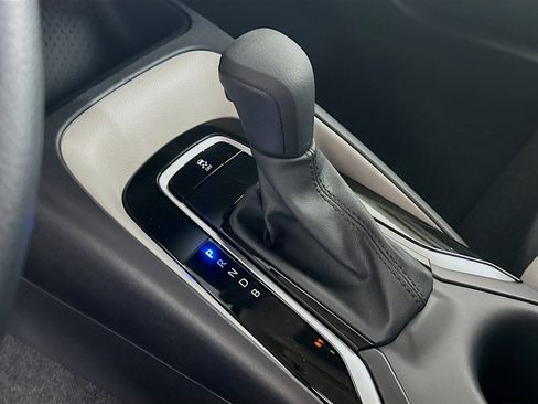 Used 2026 Toyota Corolla LE image 25