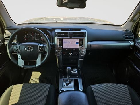 Used 2022 Toyota 4Runner SR5 AWD/4WD image 14