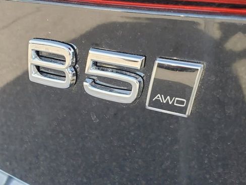 New 2026 Volvo XC60 B5 Plus w/ Protection Package Premier AWD/4WD image 8