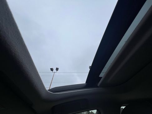 Used 2013 Toyota Prius Four image 46