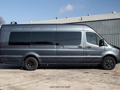 Used 2020 Mercedes-Benz Sprinter 3500 image 9
