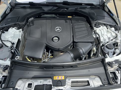 Used 2025 Mercedes-Benz C 300 Sedan image 36