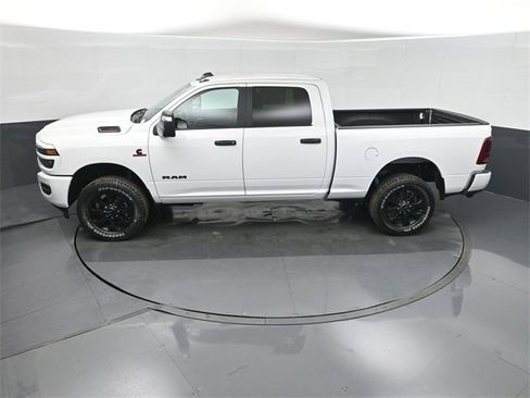 New 2026 RAM 2500 Big Horn image 32