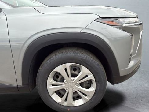 Certified 2024 Chevrolet Trax LS w/ Driver Confidence Package image 31