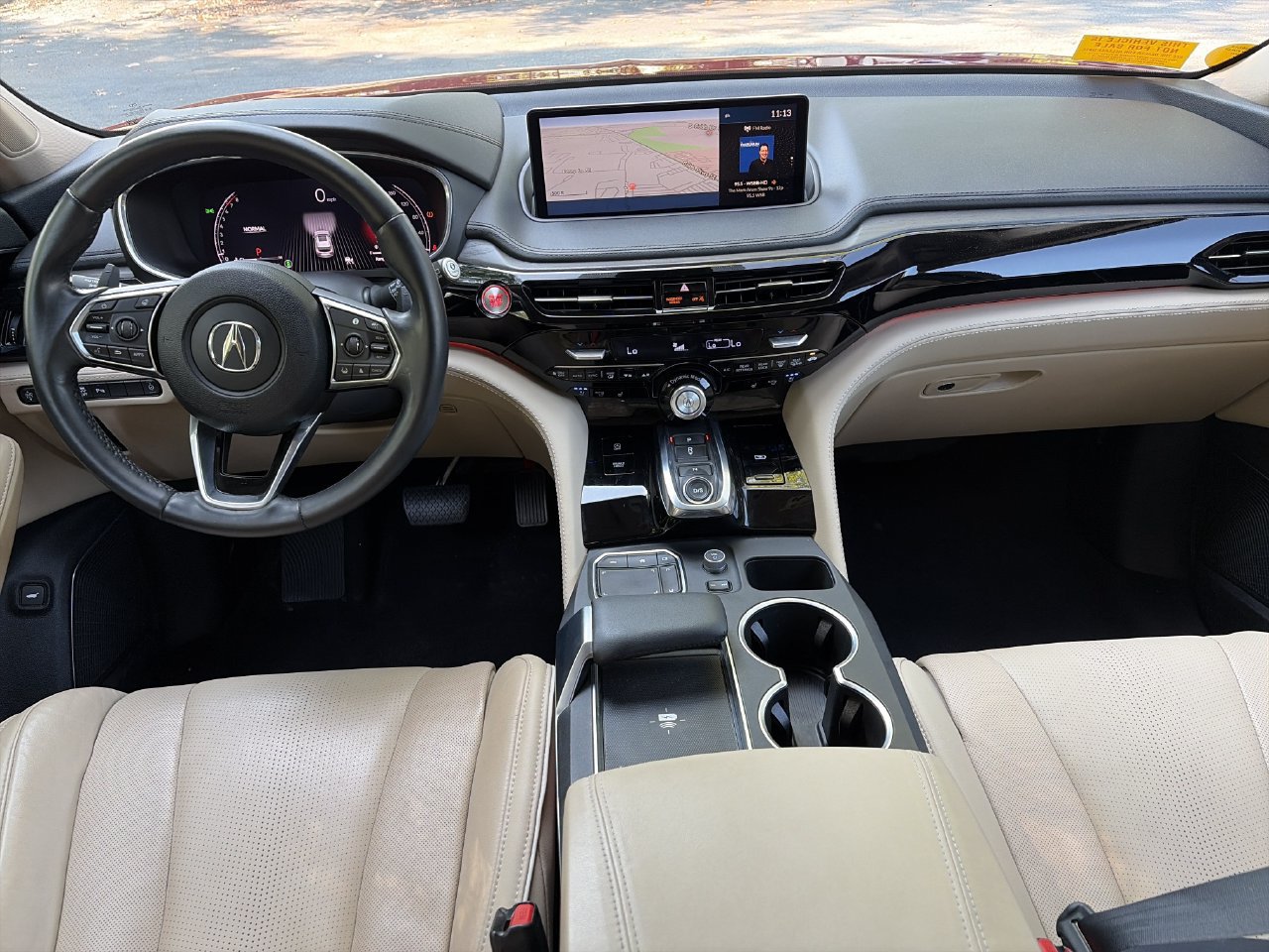 Used 2022 Acura MDX w/ Advance Package AWD/4WD image 2