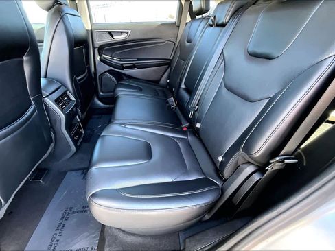 Used 2022 Ford Edge Titanium w/ Equipment Group 301A image 20