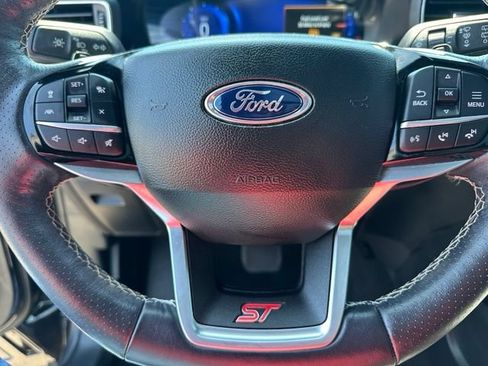 Used 2023 Ford Explorer ST w/ Equipment Group 401A AWD/4WD image 27