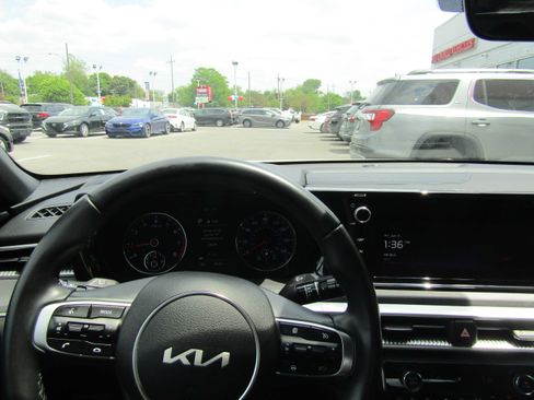 Used 2022 Kia K5 GT-Line AWD/4WD image 18