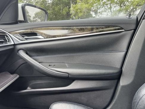 Used 2018 BMW 530i RWD image 41