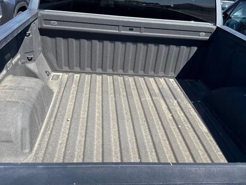 Used 2023 Chevrolet Silverado 1500 Custom RWD image 11