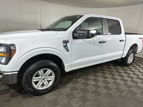 Used 2023 Ford F150 XLT AWD/4WD image 6