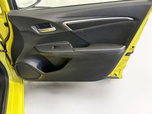 Used 2016 Honda Fit EX image 30