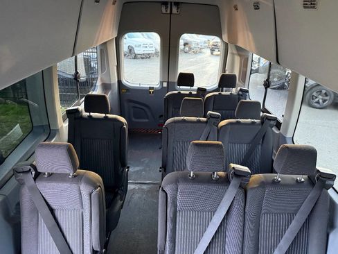 Used 2019 Ford Transit 350 XLT image 16