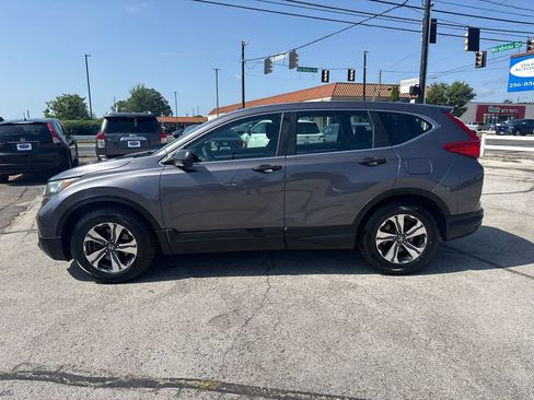 Used 2018 Honda CR-V LX image 2