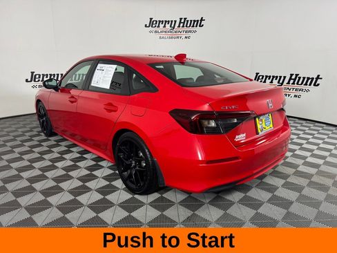 Used 2025 Honda Civic Sport image 9