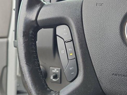 Used 2022 Chevrolet Express 3500 LS image 20