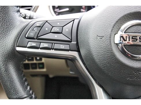 Used 2020 Nissan Rogue SL w/ Premium Package FWD image 19