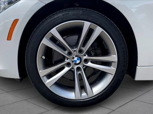 Used 2018 BMW 330i Sedan image 10