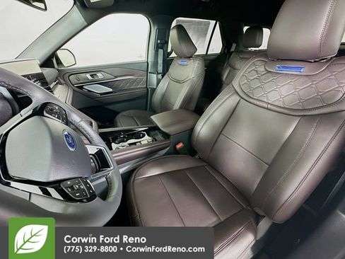 New 2026 Ford Explorer Platinum AWD/4WD image 23