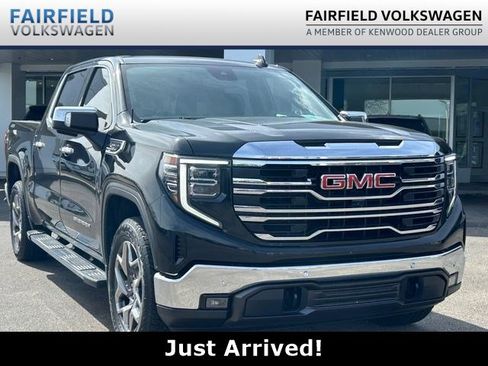 Used 2022 GMC Sierra 1500 SLT w/ SLT Premium Plus Package image 1