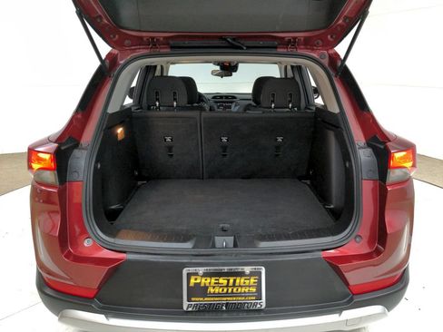 Used 2021 Chevrolet TrailBlazer LT AWD/4WD image 31