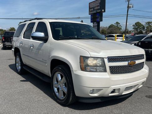Used 2011 Chevrolet Tahoe LTZ image 3