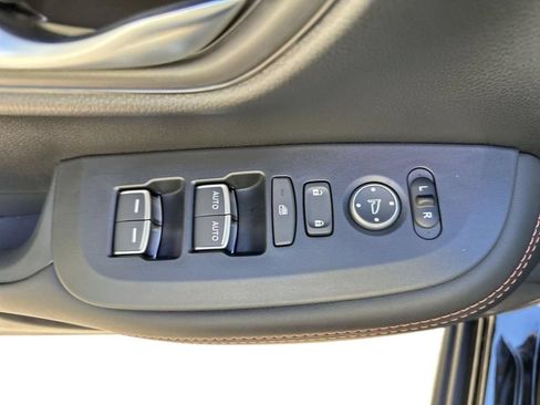 New 2026 Honda HR-V Sport image 14