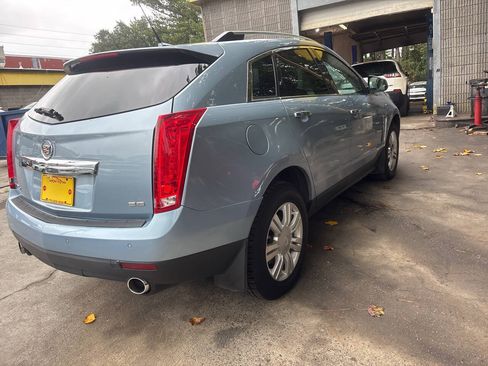 Used 2014 Cadillac SRX Luxury w/ Driver Awareness Package AWD/4WD image 5