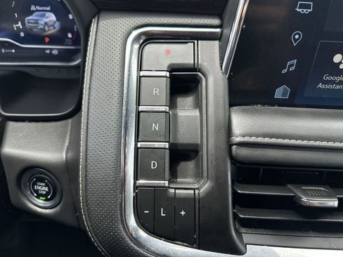 Used 2024 Chevrolet Tahoe Premier RWD image 28