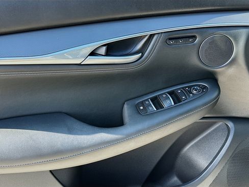 Used 2025 INFINITI QX55 Luxe w/ Cargo Package image 16