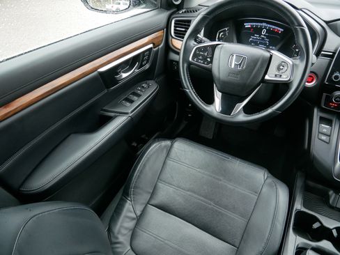 Used 2018 Honda CR-V Touring image 9