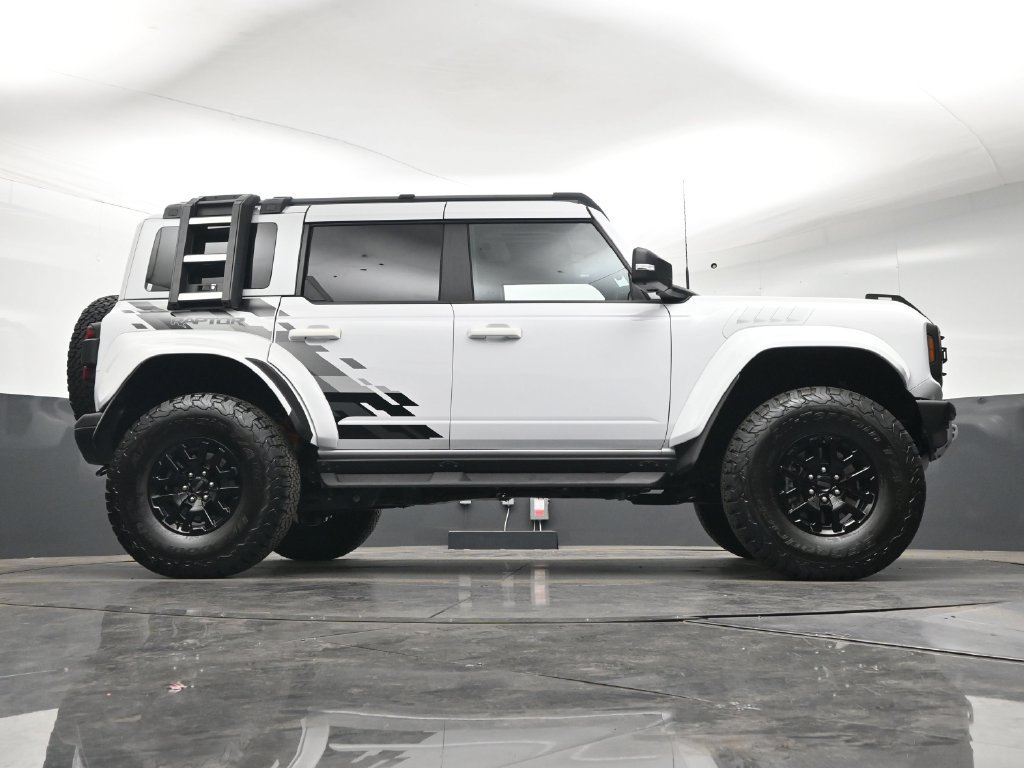 Used 2025 Ford Bronco Raptor AWD/4WD image 29