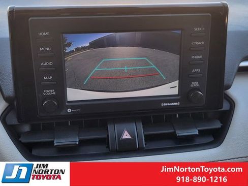 Used 2022 Toyota RAV4 XLE image 21